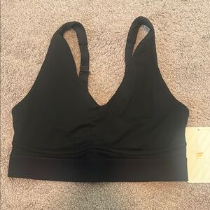 Black Women's Fabletics Sports Bra